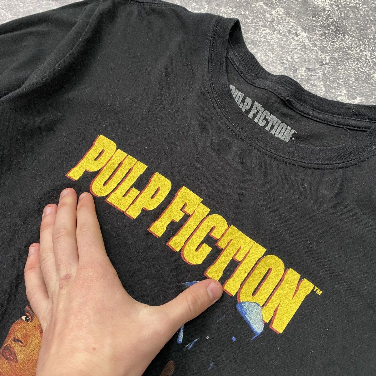Band Tees Vintage Pulp fiction big logo Ledy rare movie tee Size US M / EU 48-50 / 2 - 3 Thumbnail