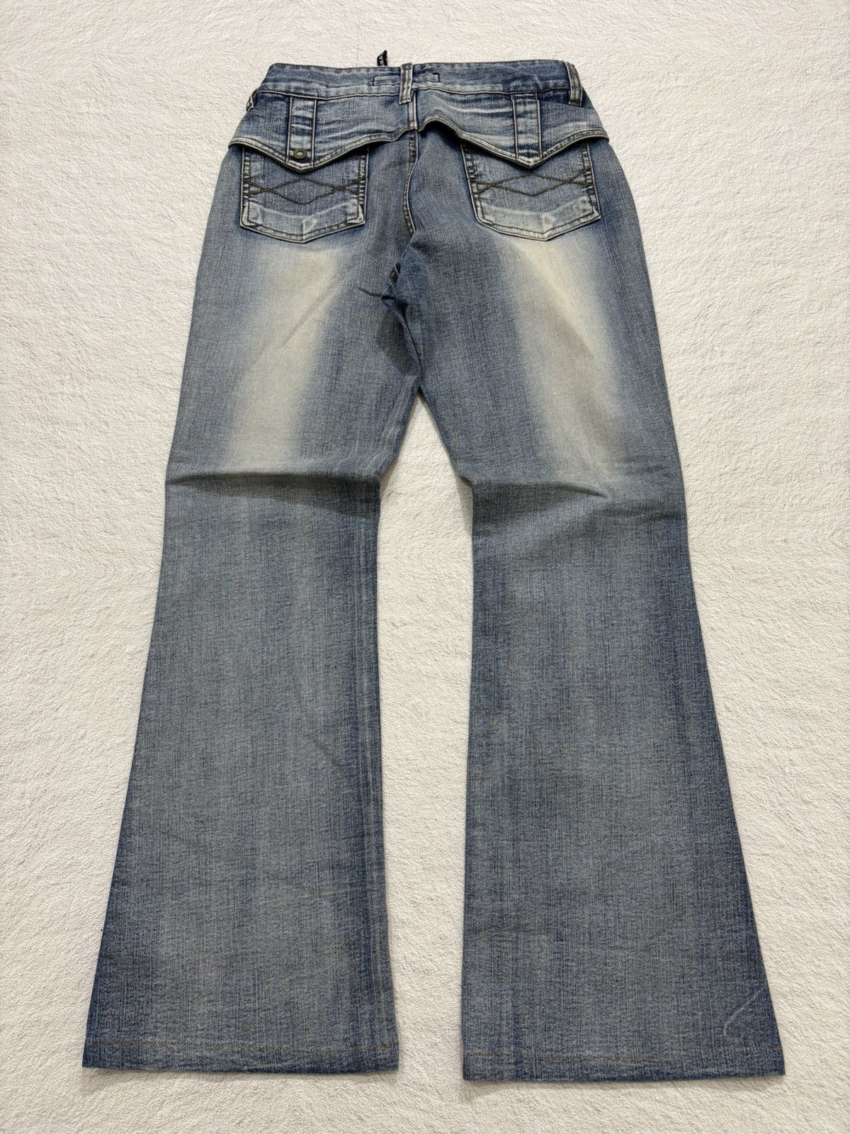 Hysteric Glamour 2000s Flared dongka wash japan denim pants y2k style Size US 28 / EU 44 - 6 Thumbnail