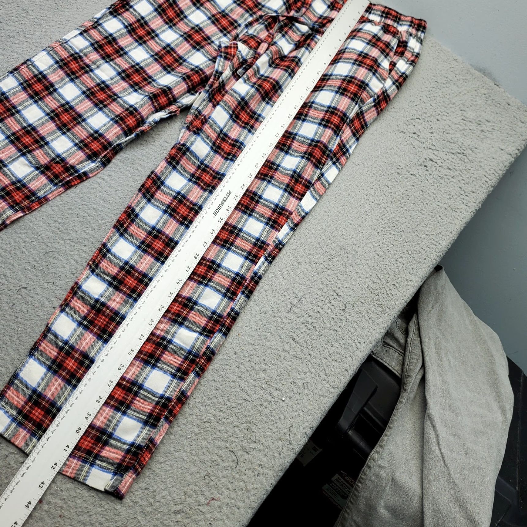 J.Crew J.CREW Mens Size L Multicolor Plaid Flannel Trouser Pants Elastic Waist Drawstring - 100% Cotton, Pleated, Breathable, Pockets, Regular Fit Size US 33 - 3 Thumbnail