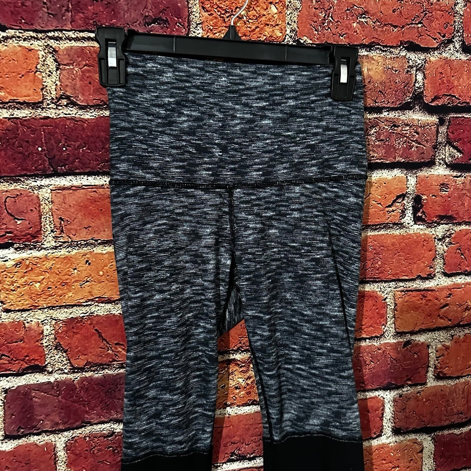 Lululemon Lululemon Wunder Under Stirrup Leggings Size 27" / US 4 / IT 40 - 2 Thumbnail