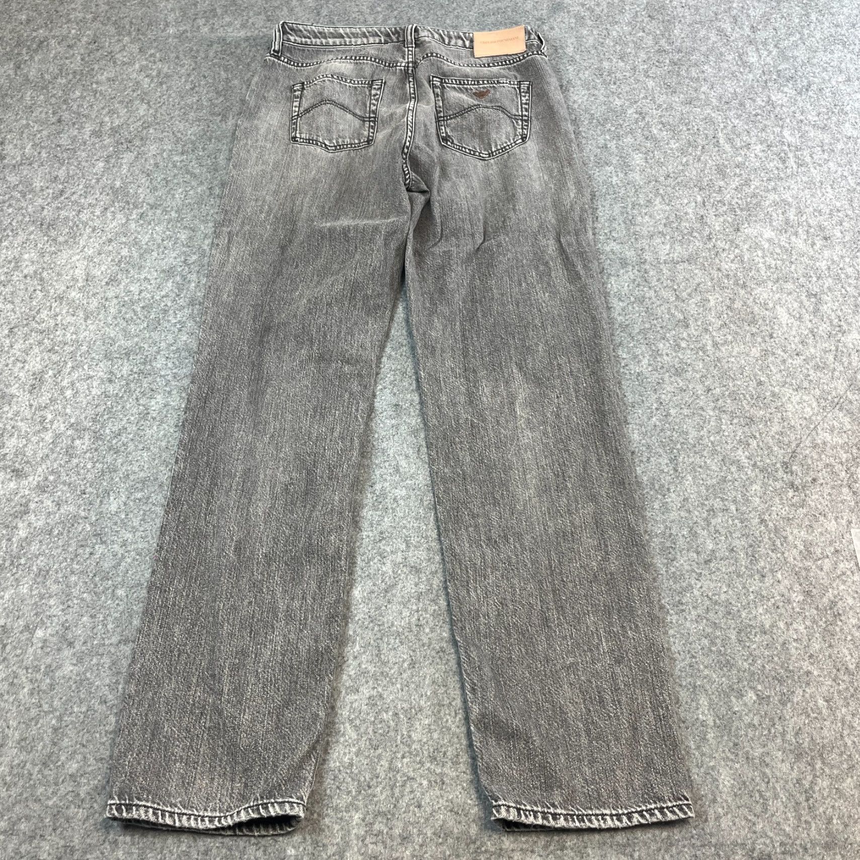 Vintage Emporio Armani Jeans Womens Straight 28 Medium Wash Grey High Waist J15 Jeans 28 in Denim Cotton Lyocell Regular Womens Size 28" / US 6 / IT 42 - 2 Thumbnail