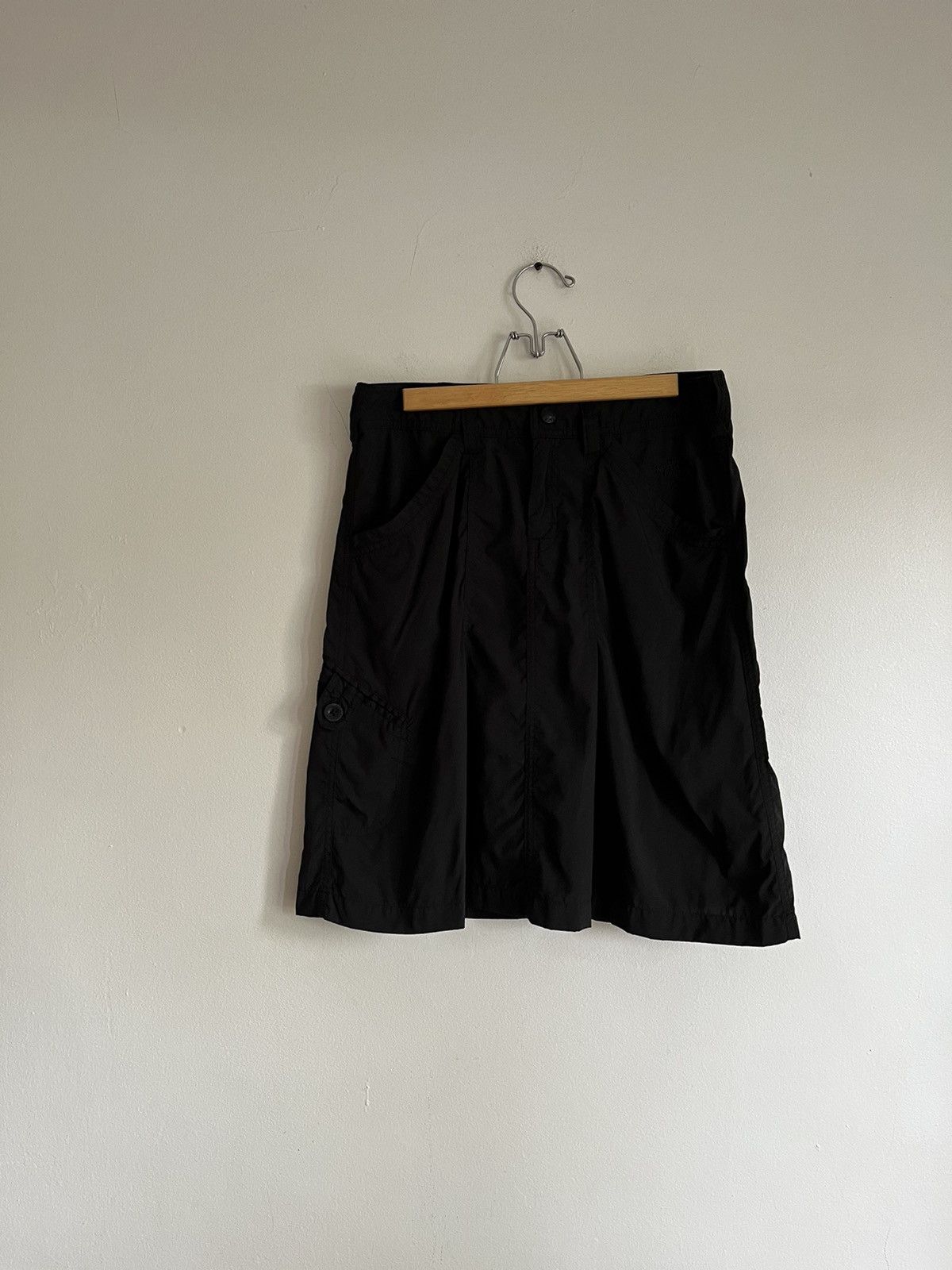 The North Face The North Face nylon cargo skirt Size 28" / US 6 / IT 42 - 1 Thumbnail