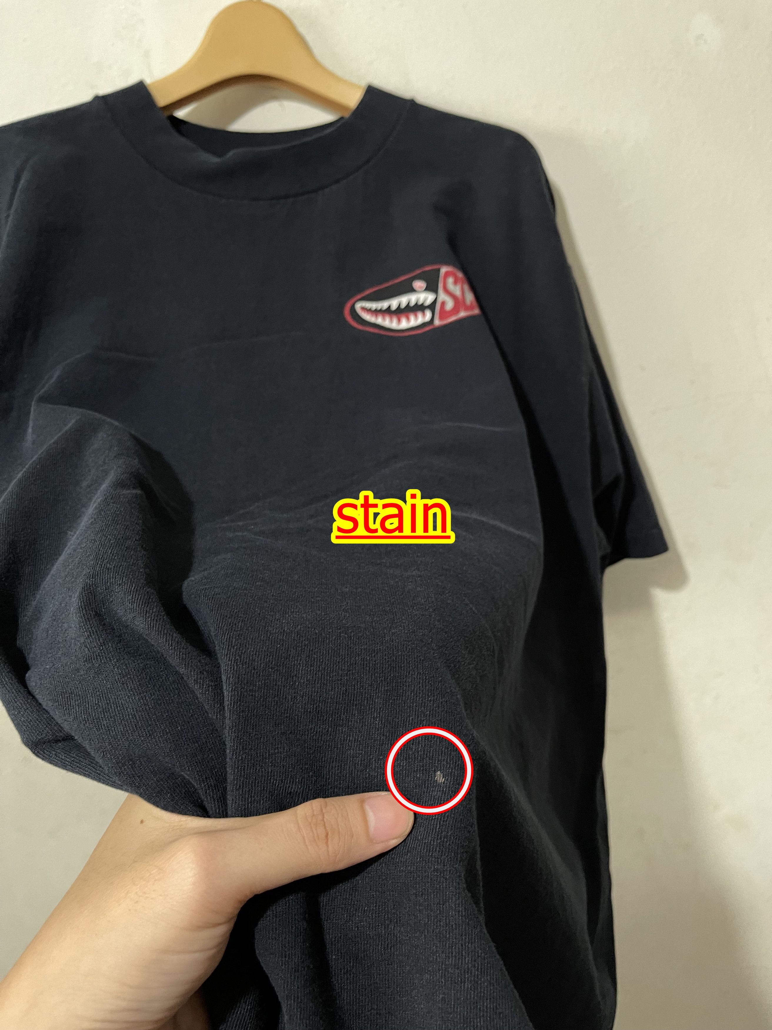 Arts & Science × Vintage Vintage 90s Shark Shrit Size US XL / EU 56 / 4 - 8 Thumbnail