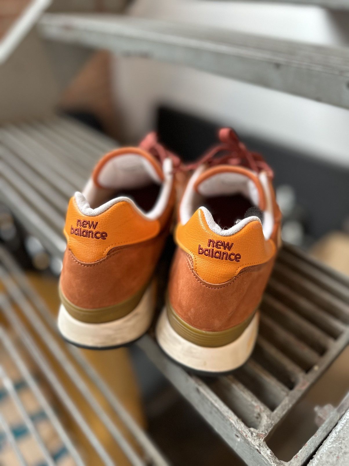New Balance NEW BALANCE 1300 Sz 10.5 Size US 10.5 / EU 43-44 - 3 Thumbnail