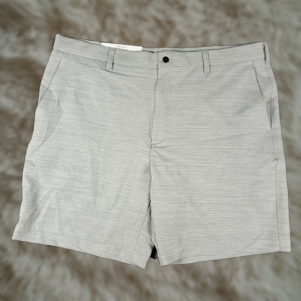 Callaway VINTAGE Callaway Shorts Mens Waist Size 40 Gray Casual Golf Flat Front Chino Size US 40 / EU 56 - 1 Thumbnail