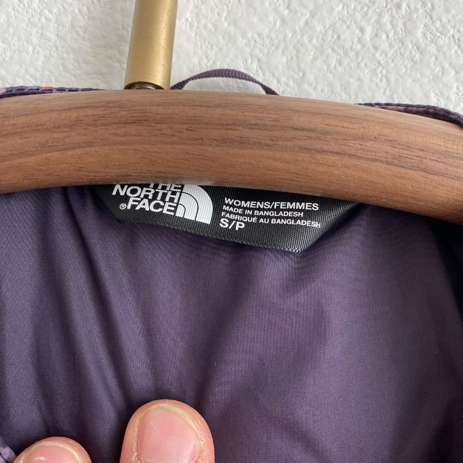 The North Face NWOT The North Face Women's Puffer Jacket - SP Size S / US 4 / IT 40 - 4 Thumbnail