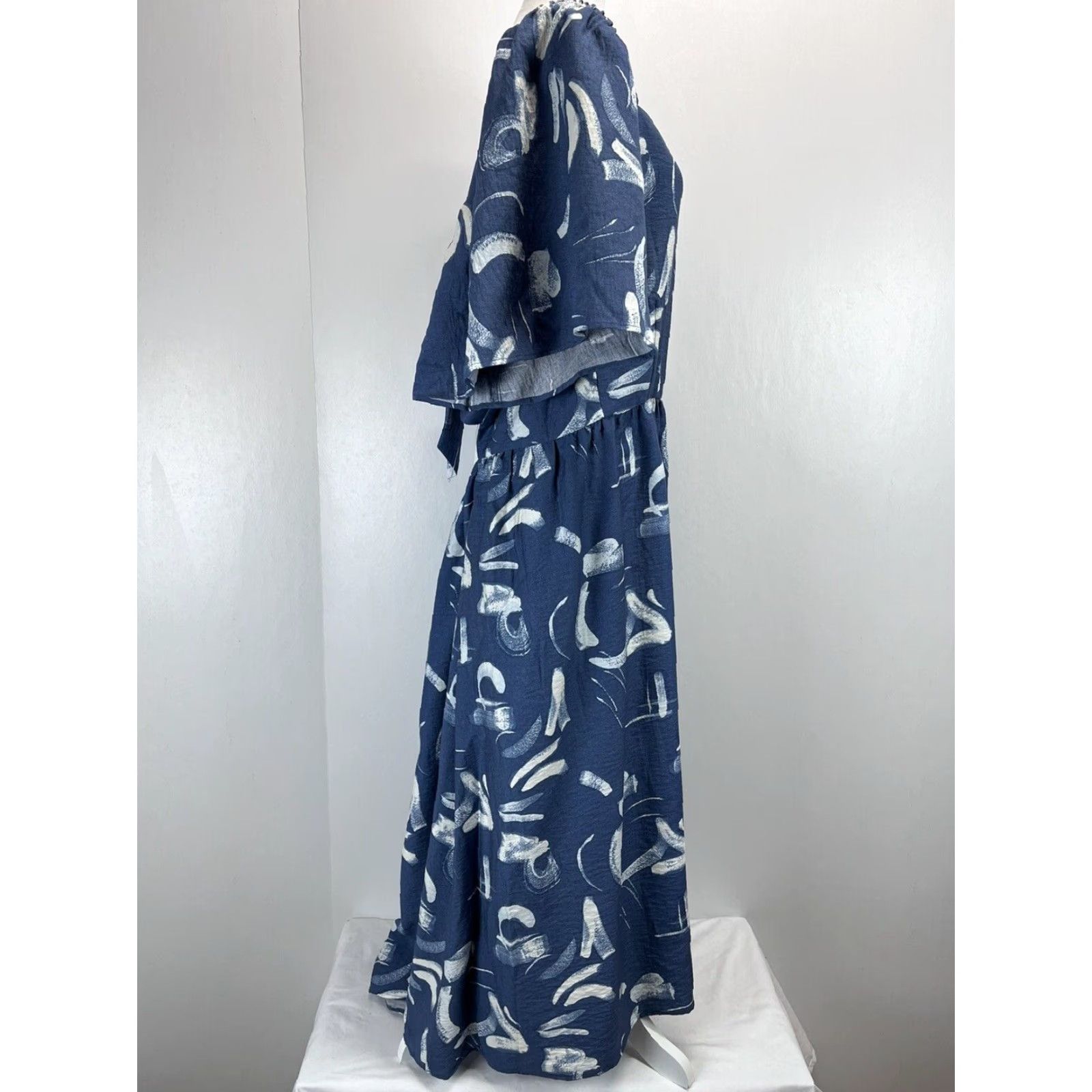 Vintage A New Day Midi Dress Women 4X Plus Flutter Sleeve Tie Back Summer Blue Lyocell Blend NWT Menus 90s? Size XXL / US 16-18 / IT 52-54 - 4 Thumbnail