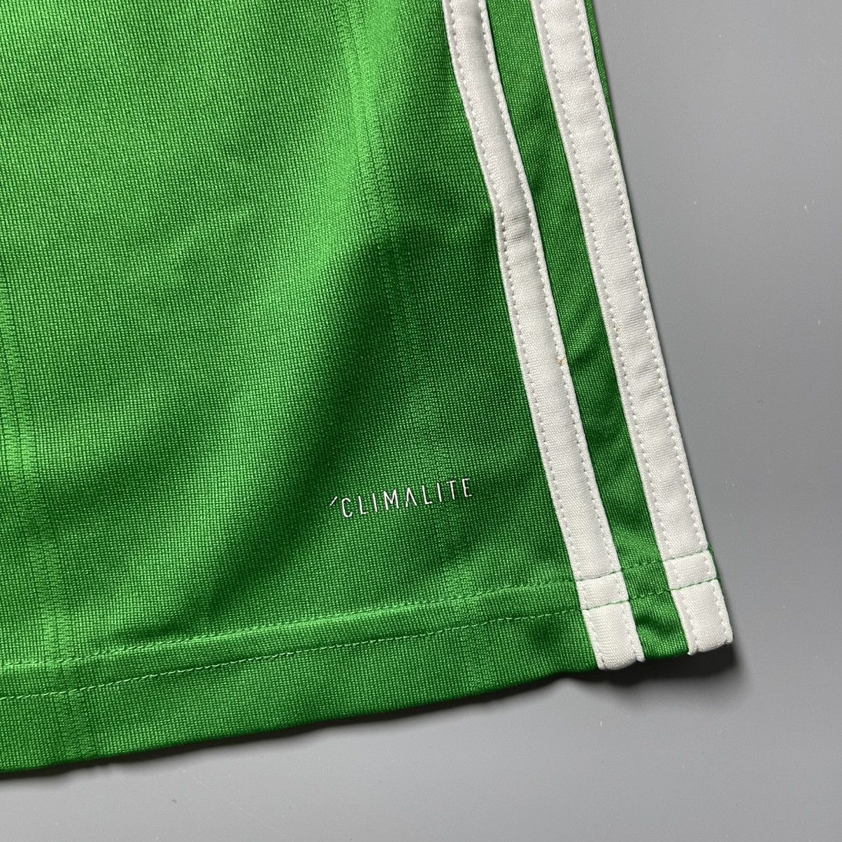 Adidas NORTHERN IRELAND ADIDAS 2017/2018 FOOTBALL JERSEY #11 BRUNT Size US S / EU 44-46 / 1 - 7 Thumbnail
