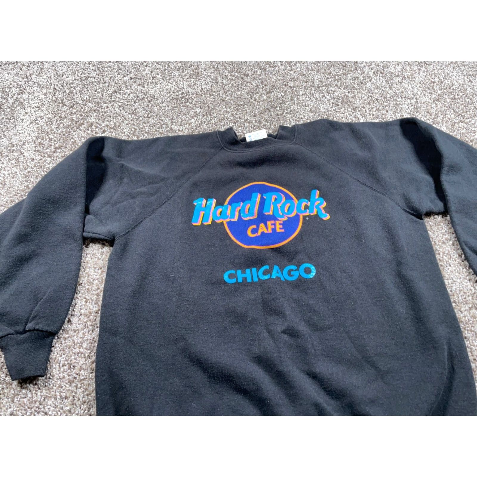 Hard Rock Cafe VTG Hard Rock Cafe Chicago Sweatshirt Adult Large Black 50/50 USA Made Raglan Size US L / EU 52-54 / 3 - 5 Thumbnail