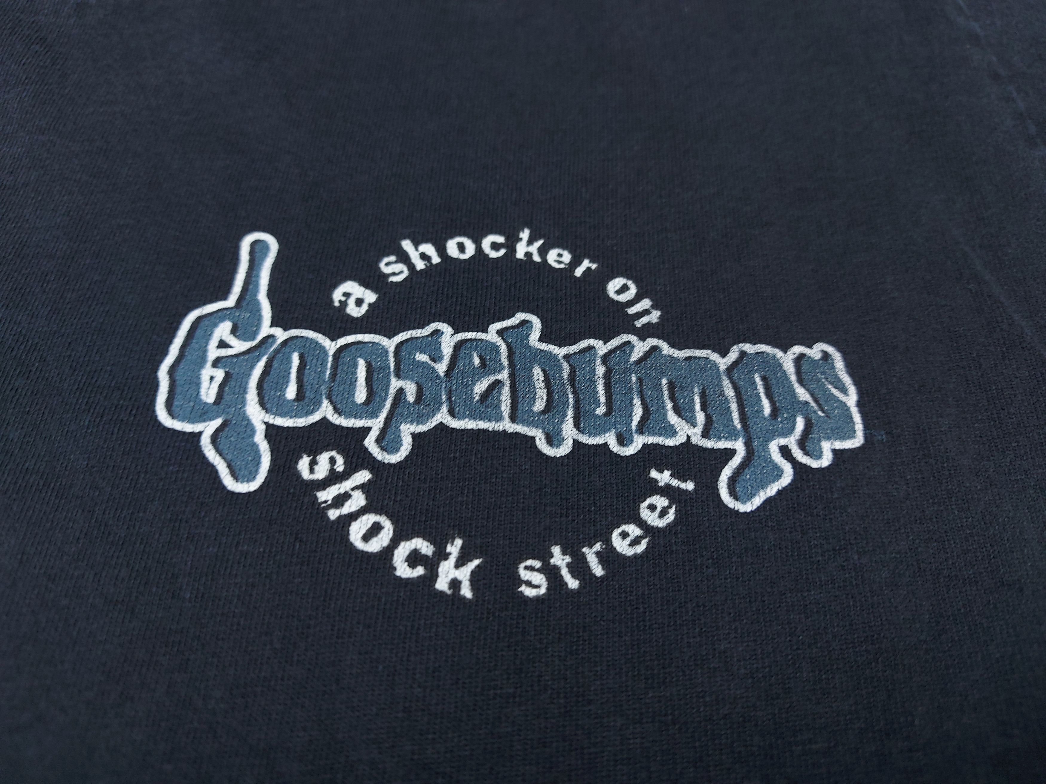Vintage Vintage 90s Goosebumps 1995 A Shocker on Shock Street TEE Size US M / EU 48-50 / 2 - 7 Thumbnail