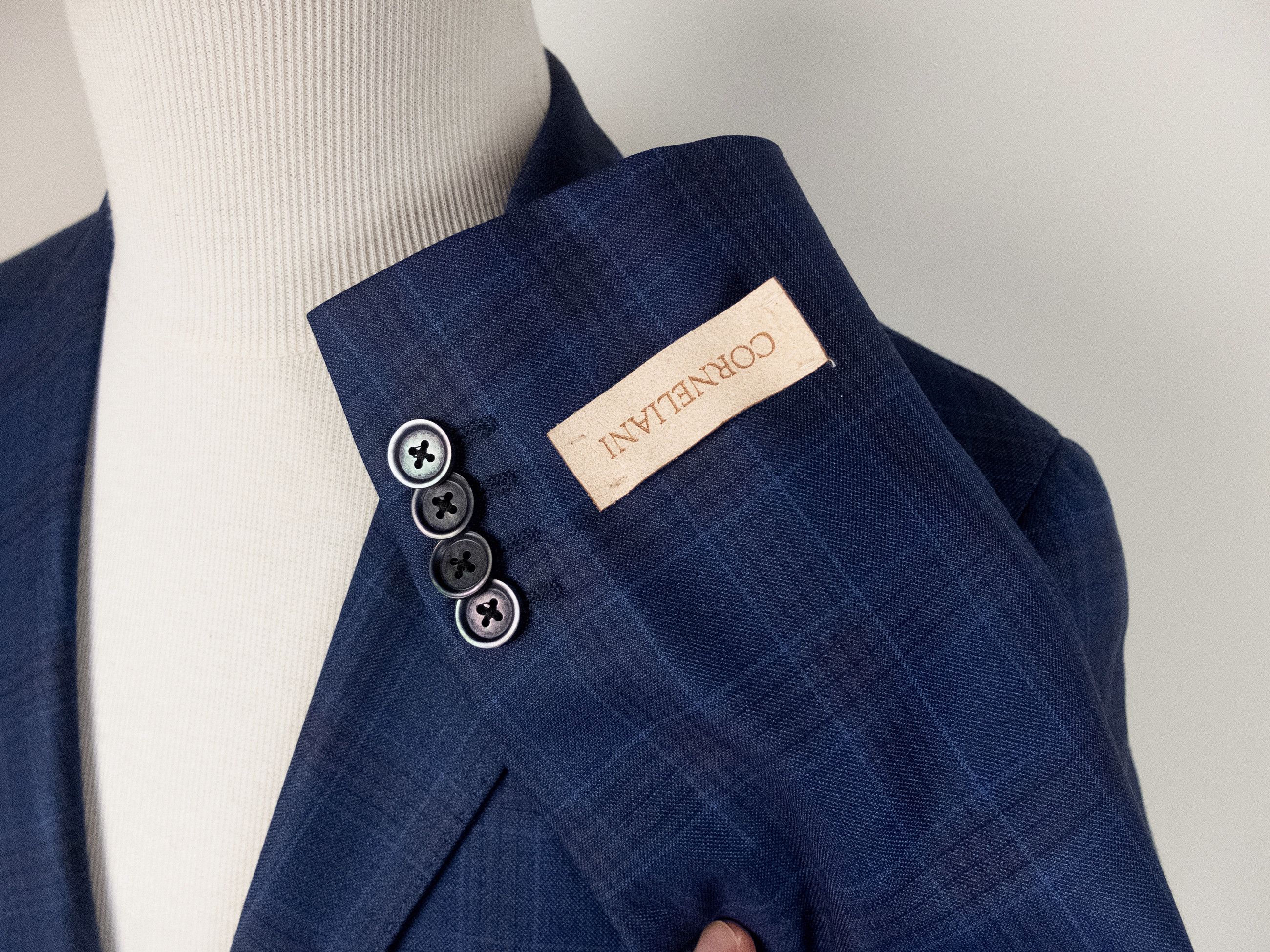 Corneliani CORNELIANI blue plaid Super 130s wool sportcoat 38 48 Size 38R - 2 Thumbnail