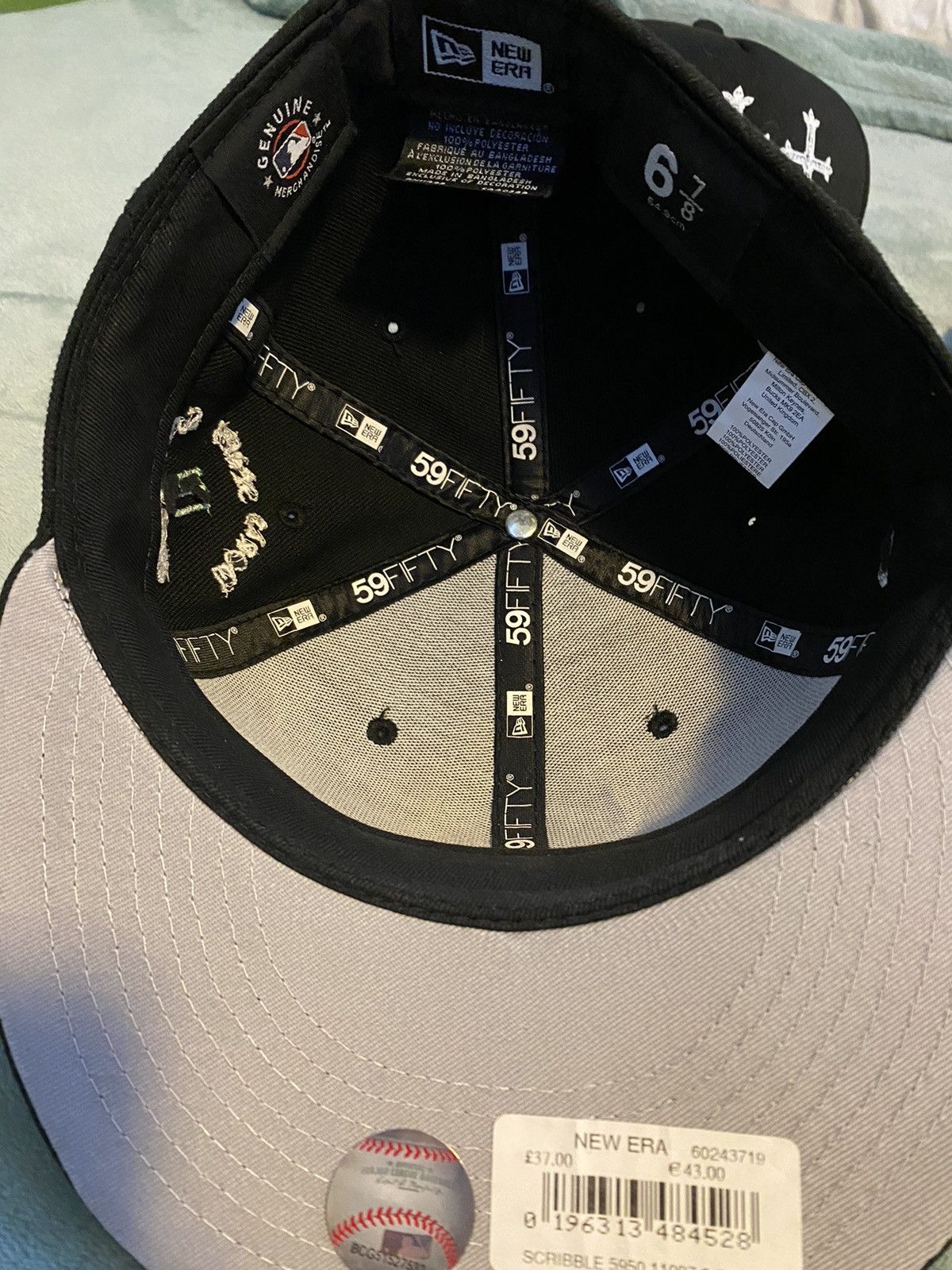 MLB × New Era SUPER RARE Black Sox New Era Fitted Size ONE SIZE - 4 Thumbnail