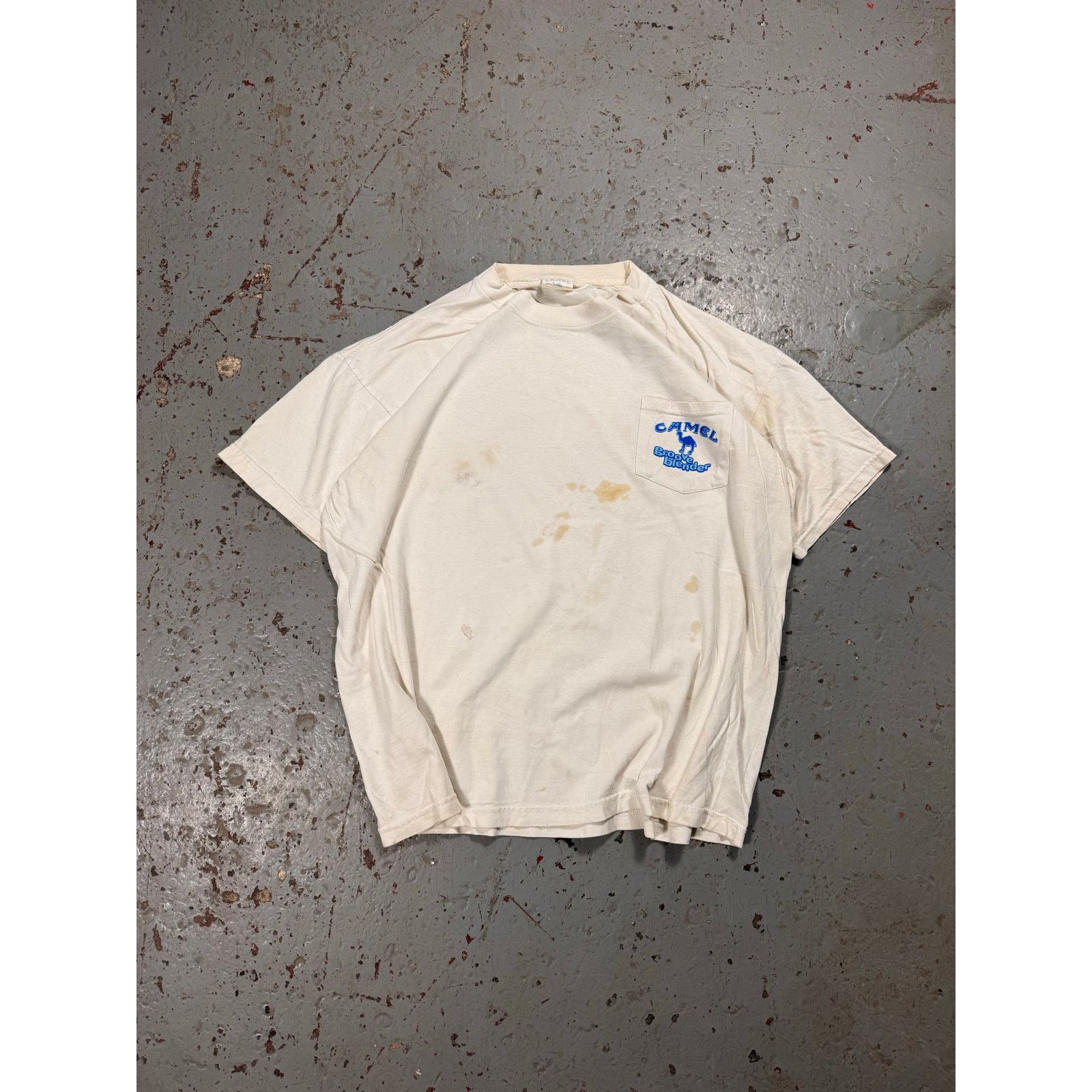 Camel Extremely Distressed Camel Cigarettes Tee Size US XL / EU 56 / 4 - 5 Thumbnail