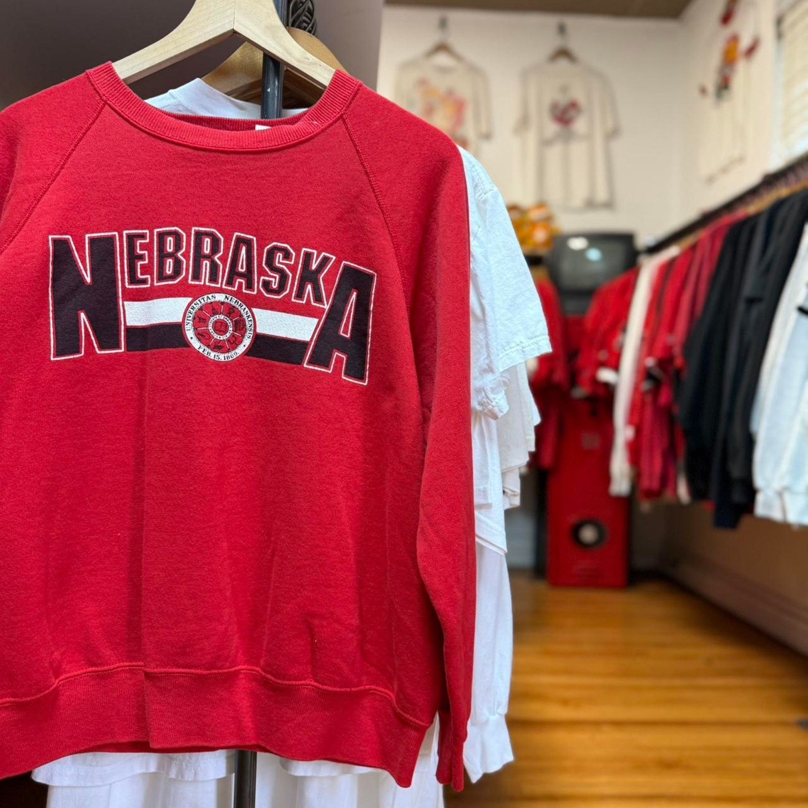 Vintage Vintage 90s Nebraska Huskers Spell Out Crewneck Size US L / EU 52-54 / 3 - 1 Thumbnail
