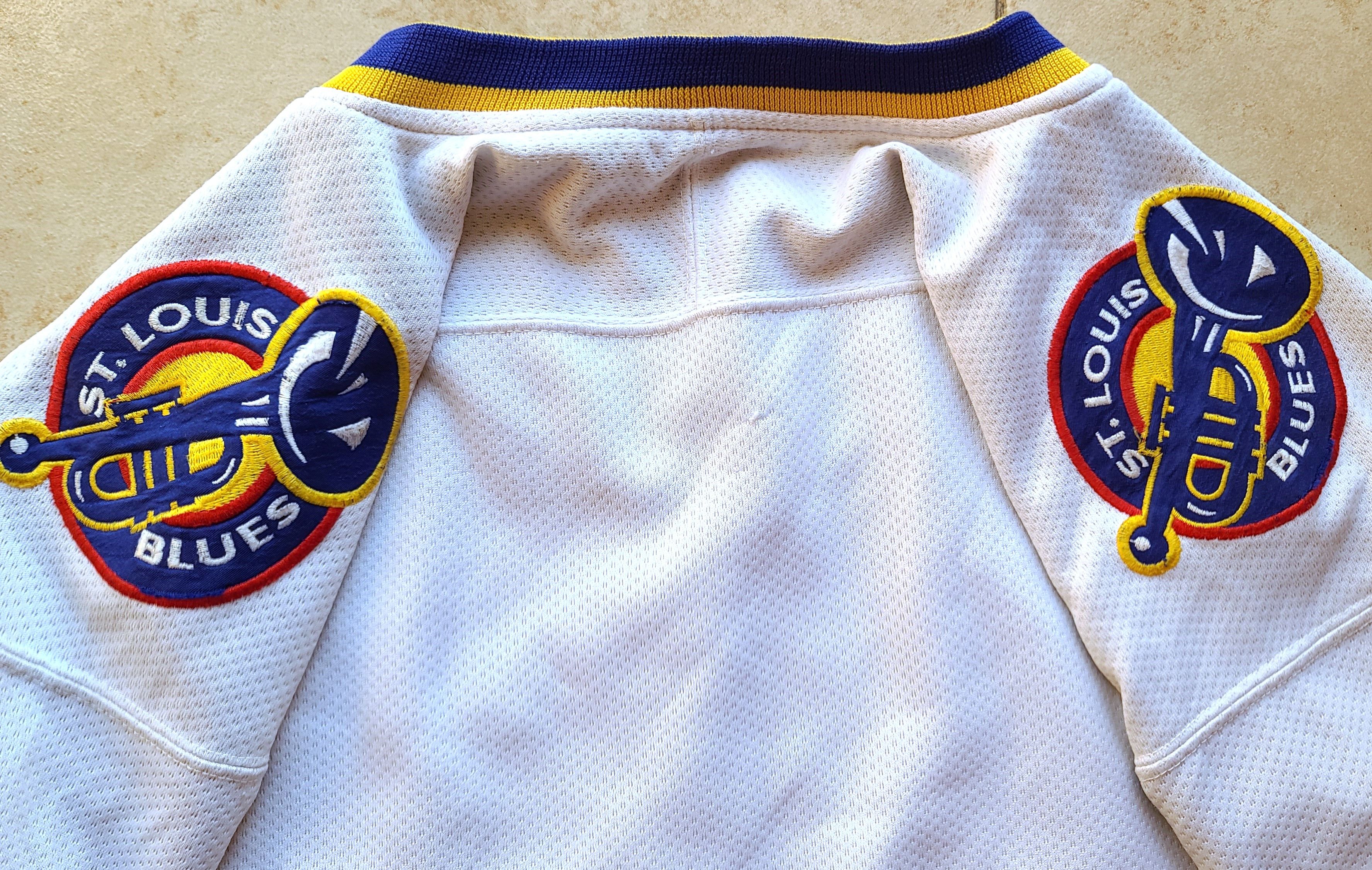 Starter St Louis Blues 90s STARTER jersey REVERSIBLE NHL hockey Size US L / EU 52-54 / 3 - 13 Thumbnail