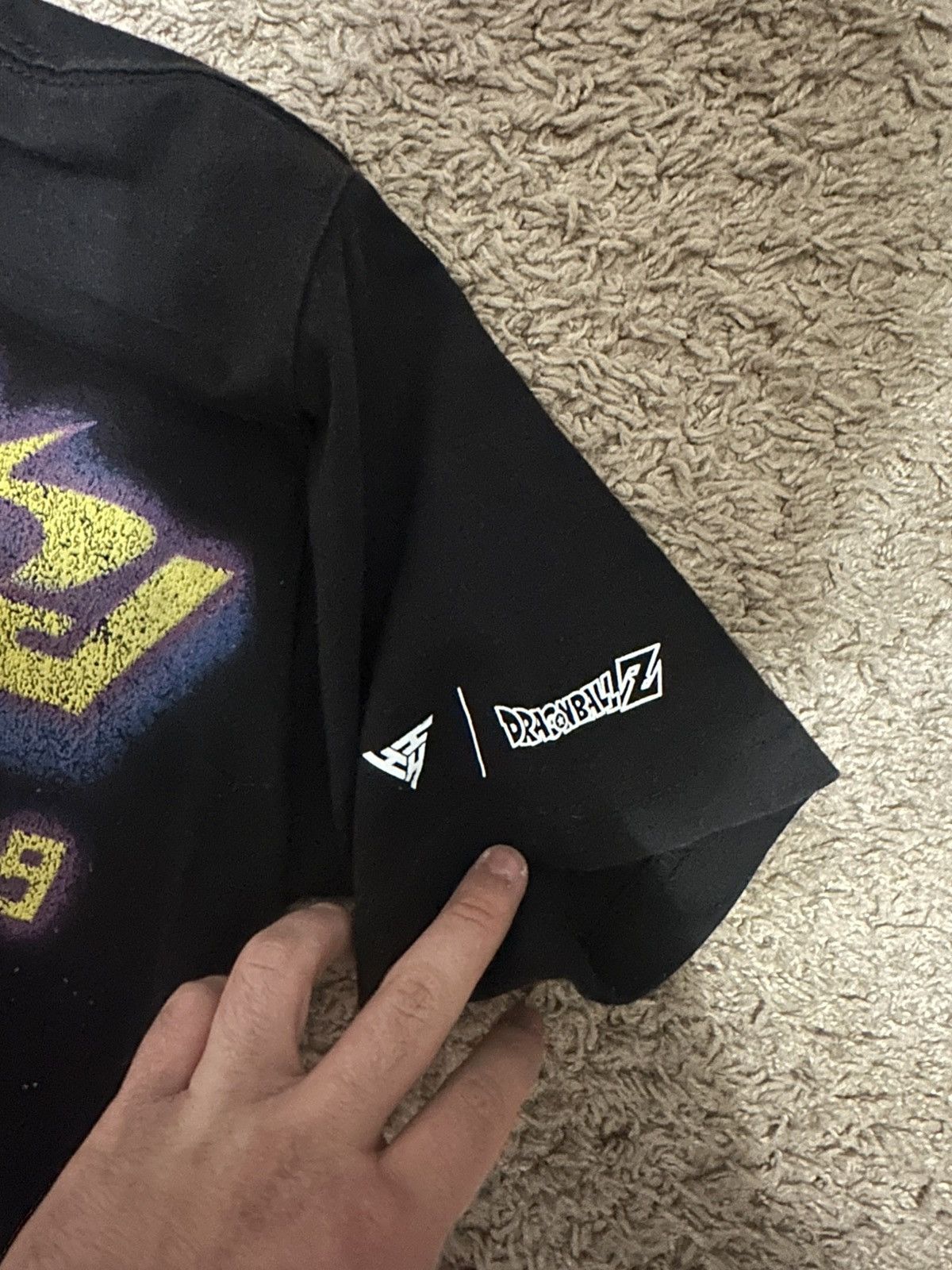 Hypland Hypland Dragon Ball Z Vegeta graphic tshirt Size small used Size US S / EU 44-46 / 1 - 3 Thumbnail