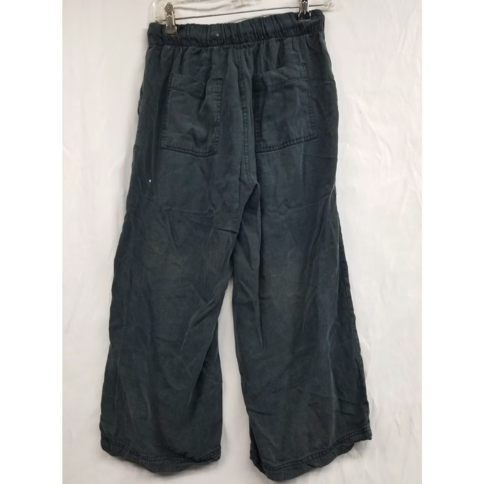 Vintage Carly Jean Women Black Casual Pants Size Small Cropped Inseam 26.75in Lyocell Casual Pants Women Car Theme Slim Fit? Size 28" / US 6 / IT 42 - 2 Thumbnail