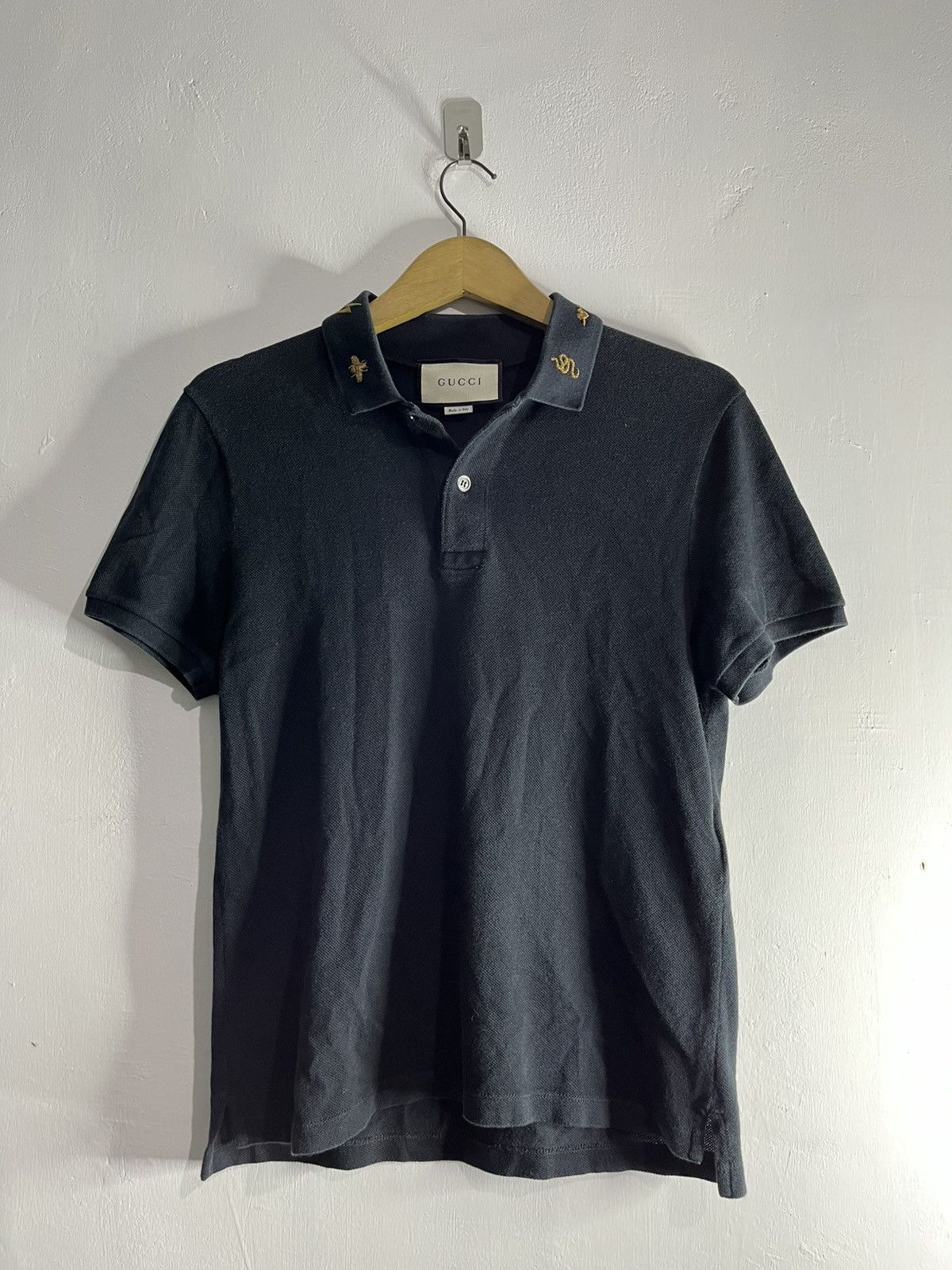 Gucci Black cotton embroidered gold polo shirt Size US S / EU 44-46 / 1 - 1 Thumbnail