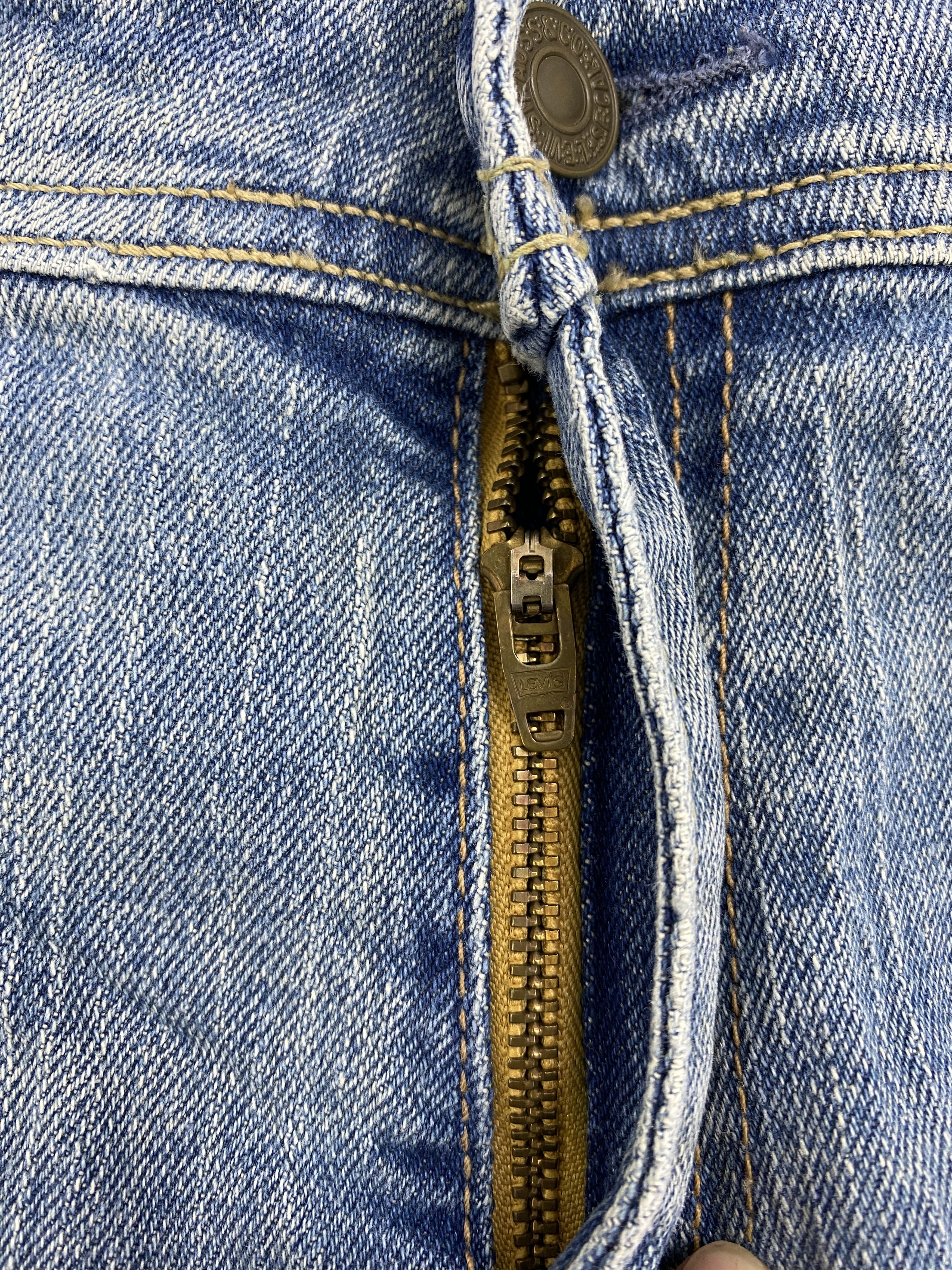 Levi's × Vintage Vintage Levi's 518 Superlow Bootcut Jeans Size US 35 - 10 Thumbnail