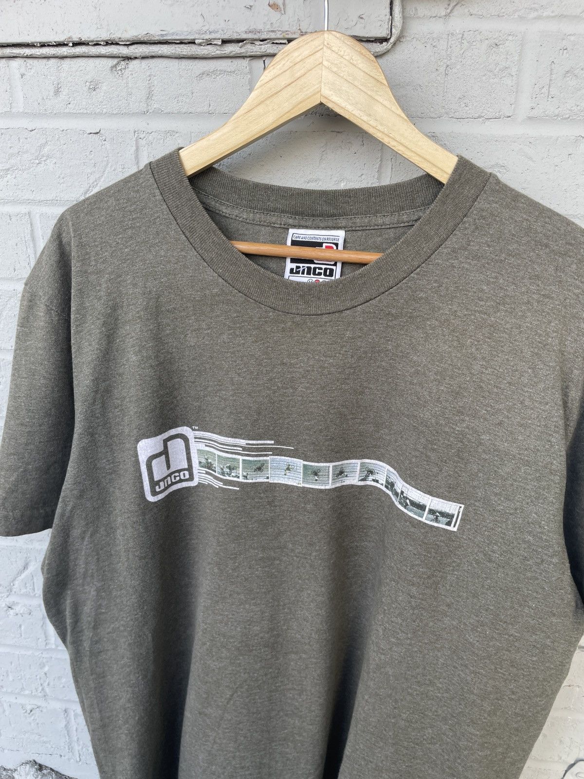 JNCO JNCO BMX Olive Green center logo tshirt Size US L / EU 52-54 / 3 - 1 Thumbnail