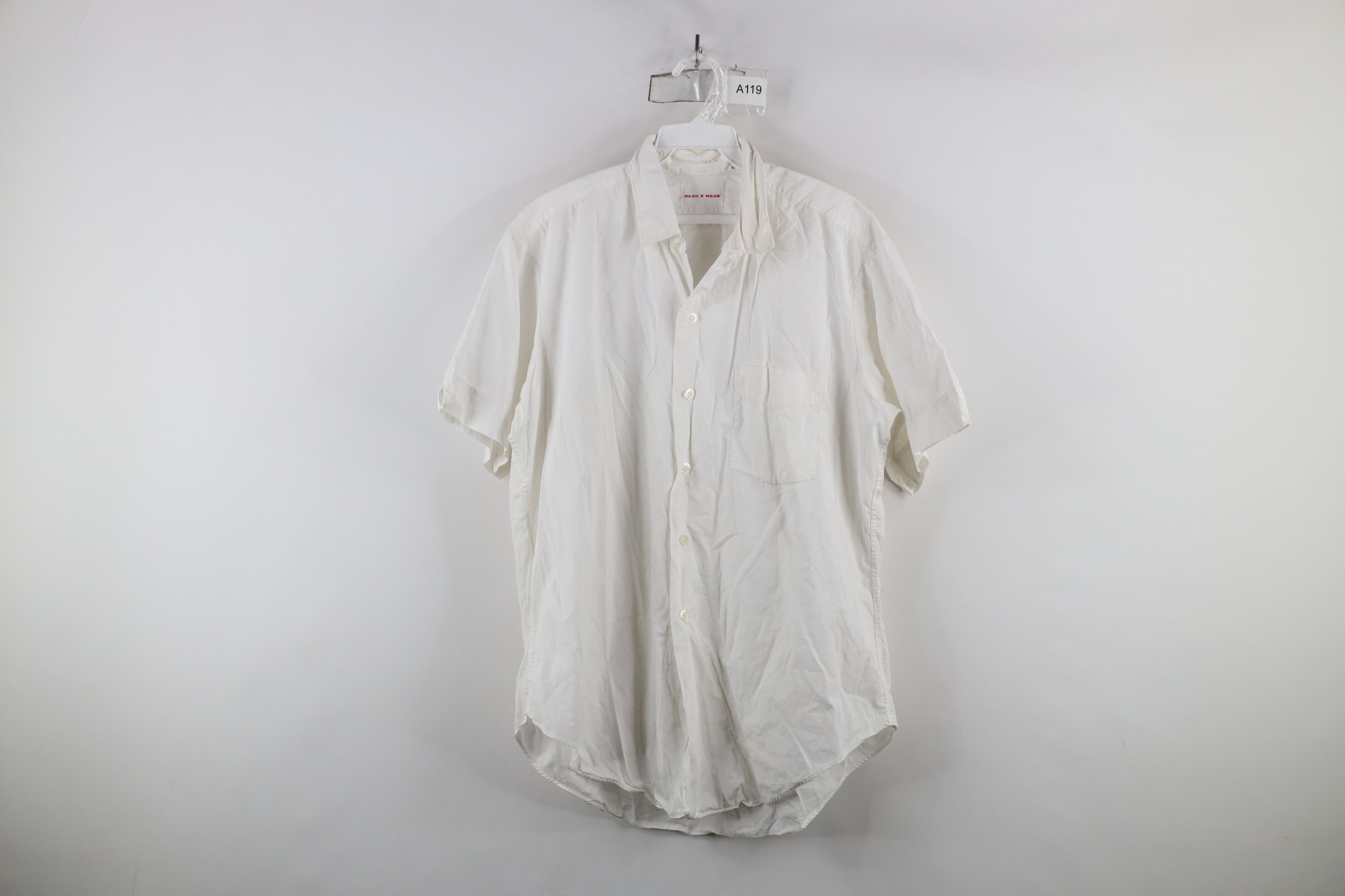 Vintage Vintage 50s 60s Streetwear Short Sleeve Button Shirt USA Size US L / EU 52-54 / 3 - 1 Thumbnail