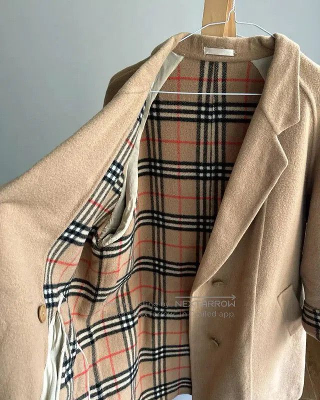 Burberry Burberry Beige Wool Mid-Length Women's Coat. Size M / US 6-8 / IT 42-44 - 5 Thumbnail