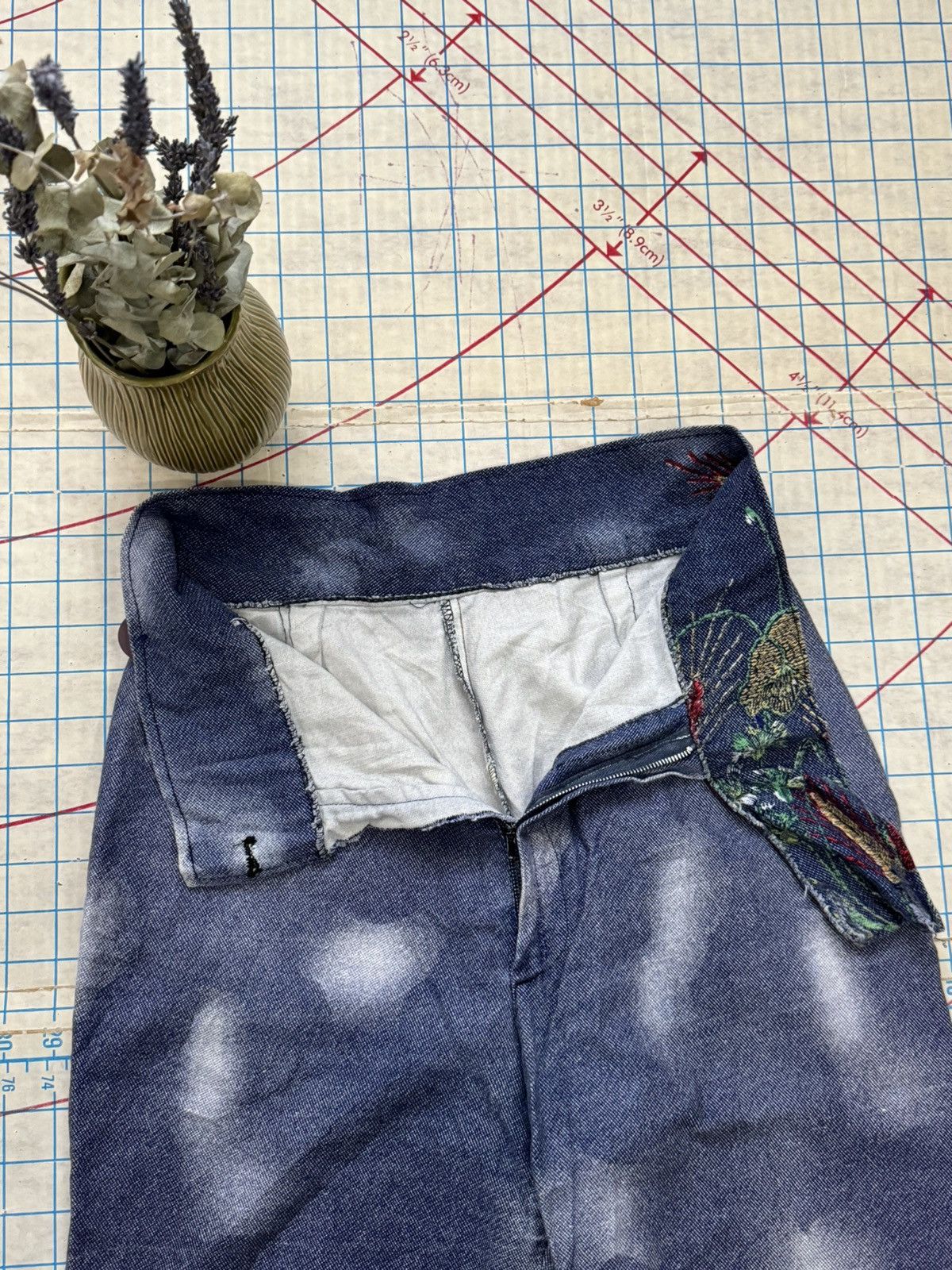 Vintage Vintage Crazy Bell Bottom Embroidered Pants 70’s Flare Size US 32 / EU 48 - 8 Thumbnail