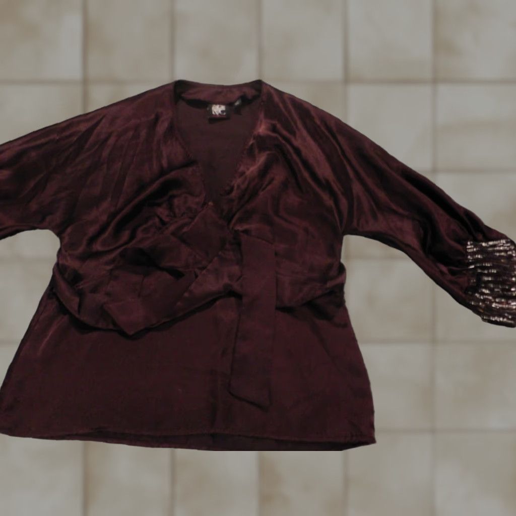 Vintage New York and Company Womens Blouse Medium purple pullover Size M / US 6-8 / IT 42-44 - 1 Thumbnail