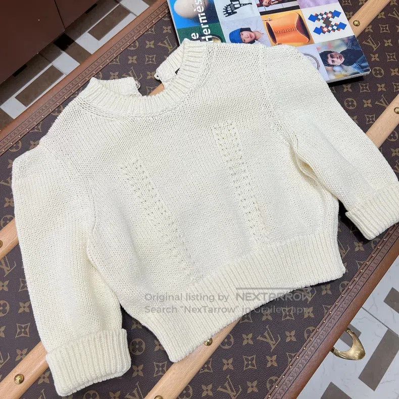 Chanel Chanel 22s beige white high-waisted medium-sleeved knitwea Size XS / US 0-2 / IT 36-38 - 1 Thumbnail