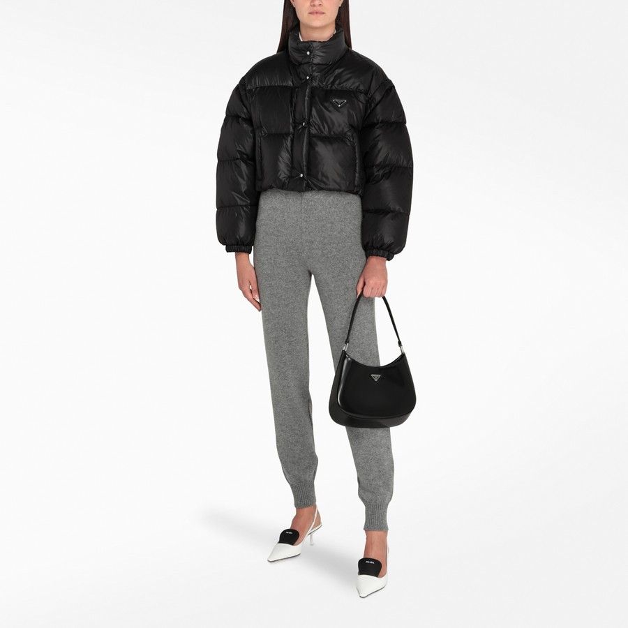 Prada o1d2blof0924 Jogging Trousers in Grey Size 28" / US 6 / IT 42 - 2 Thumbnail