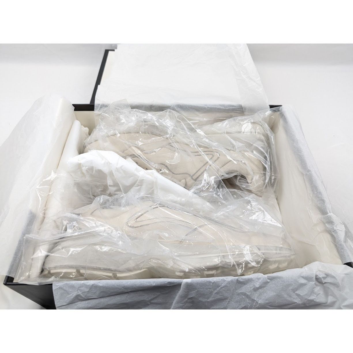 Gucci o1rshd1 Q:2 / Miro Soft Sneakers in Ivoire Size US 11.5 / EU 44-45 - 22 Thumbnail