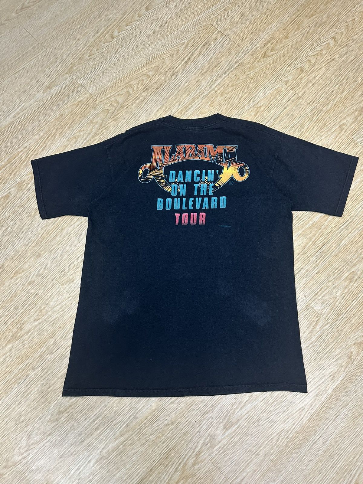 Band Tees Vintage Alabama Band Dancin' On The Boulevard 90s Tour A553 Size US L / EU 52-54 / 3 - 3 Thumbnail
