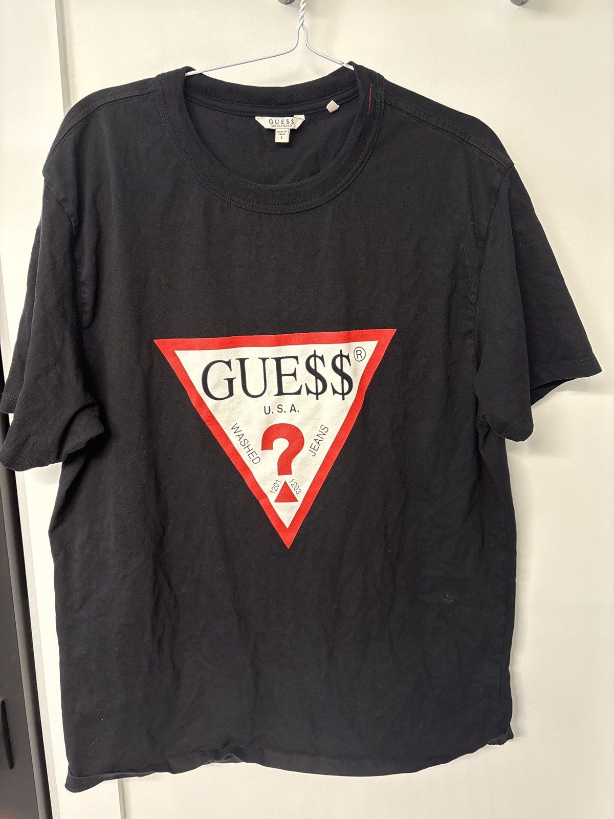 Guess Guess T- Shirt Size US L / EU 52-54 / 3 - 4 Thumbnail