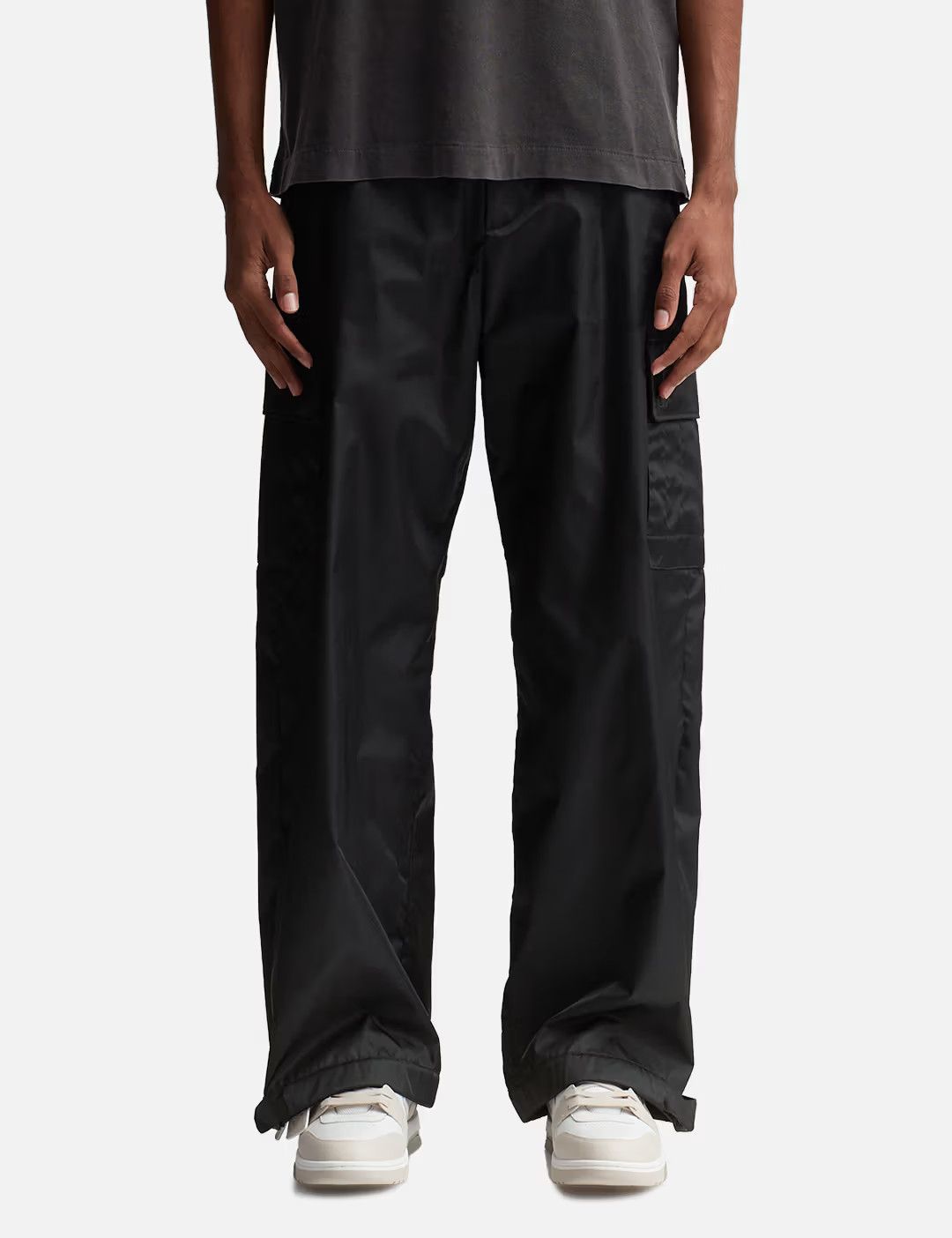 Off-White o1y0225 Cargo Pant in Black Size US 32 / EU 48 - 3 Thumbnail