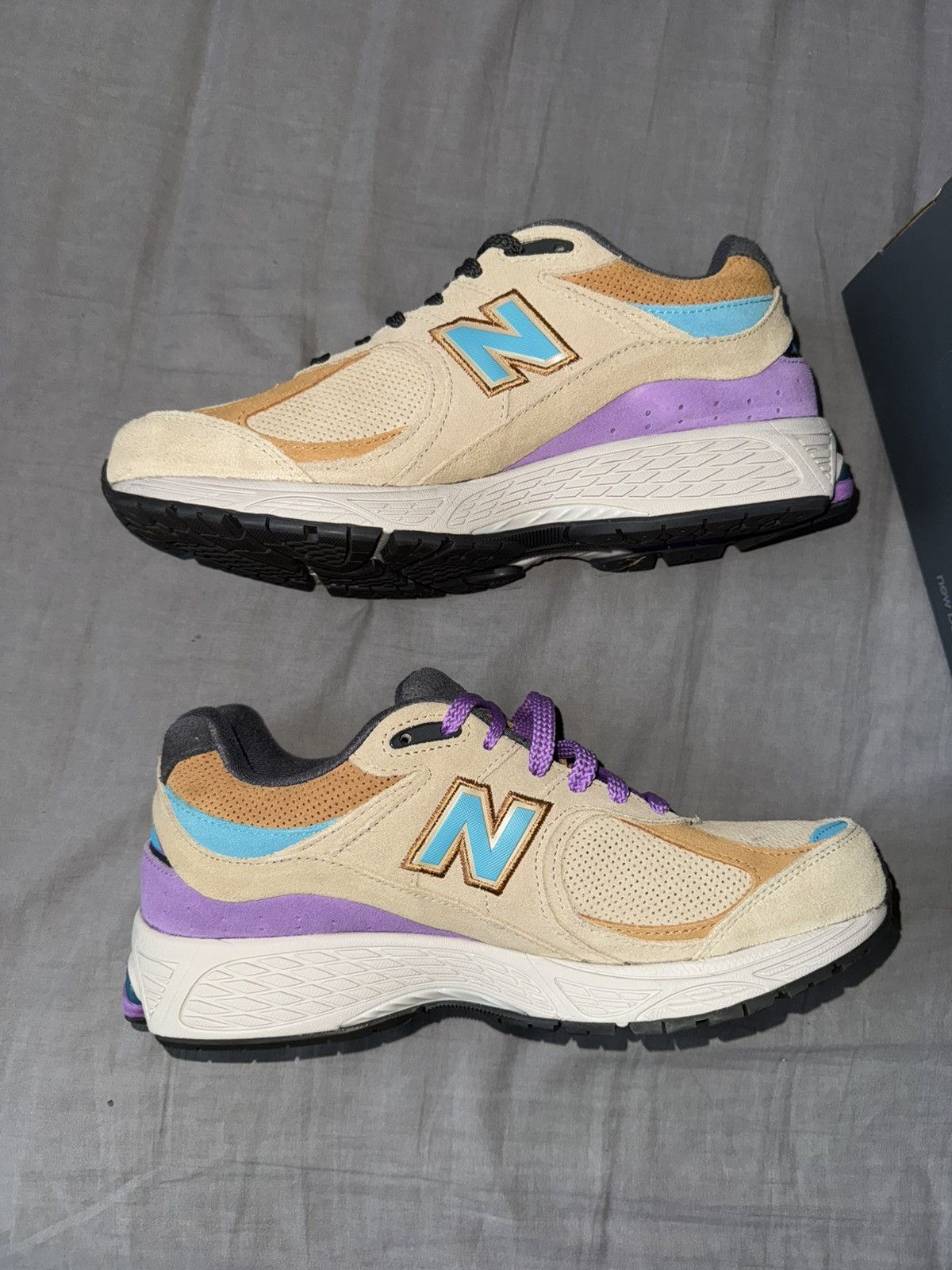 New Balance NEW BALANCE 2002R “SCOOBY DOO” Size US 9 / EU 42 - 3 Thumbnail