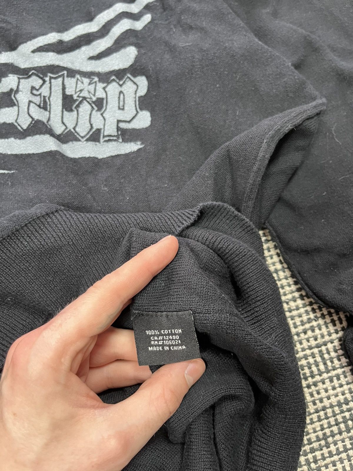 Flip Skateboards ➕ flip skateboards v-neck sweater y2k skate style Size US XL / EU 56 / 4 - 4 Thumbnail