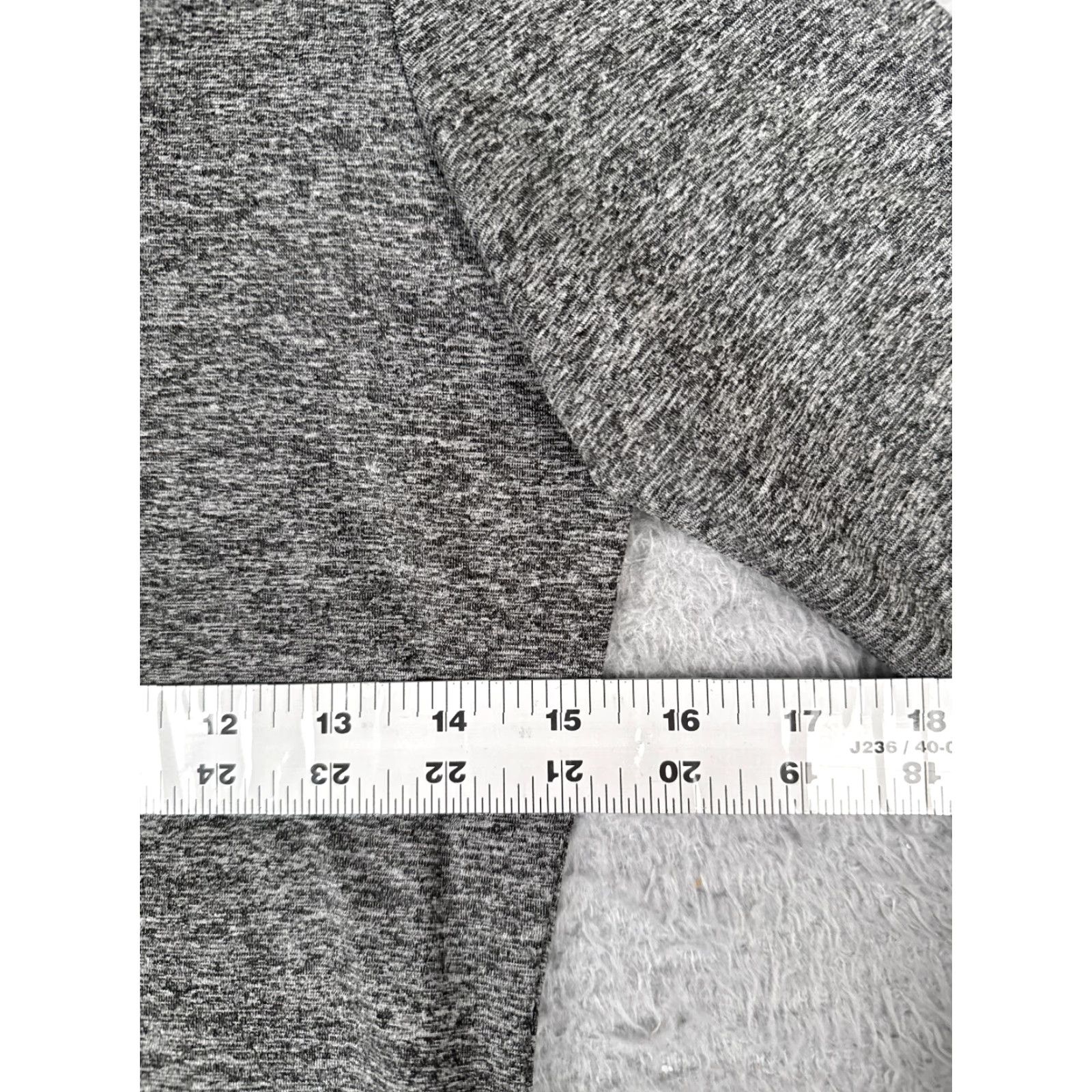 The North Face The North Face Hoodie Womens Small Gray Pullover Poly Blend Flash Dry Regular Fit Logo All Seasons Men/Women? Size S / US 4 / IT 40 - 7 Thumbnail