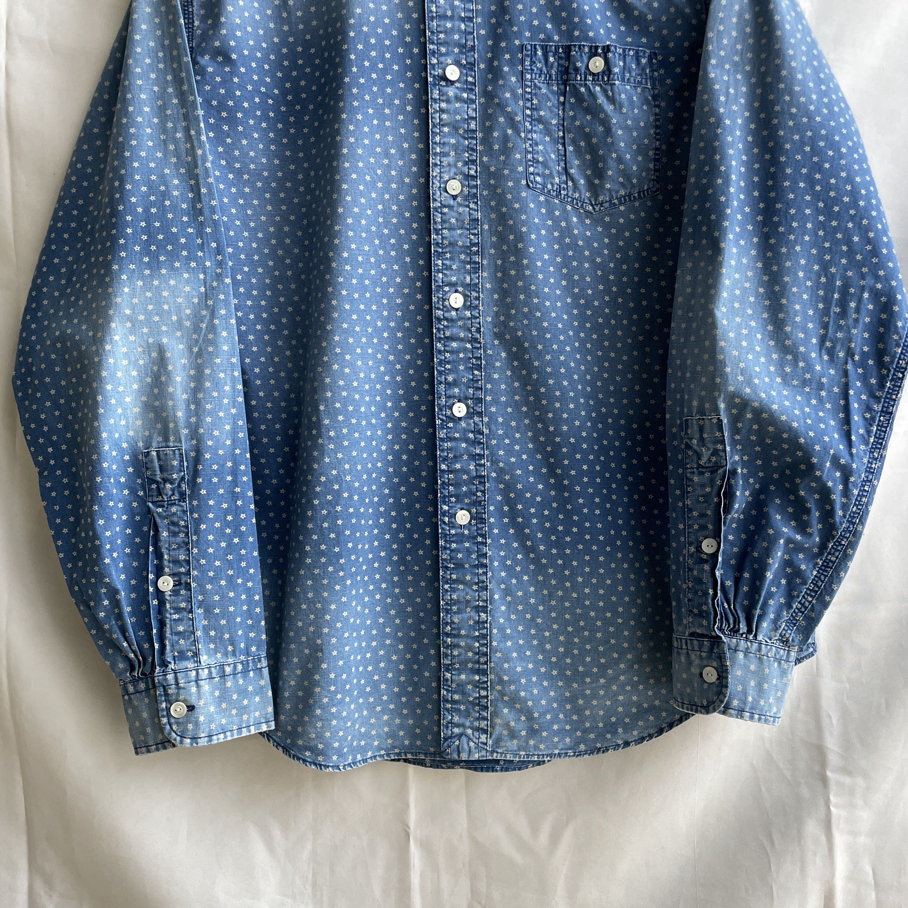 Polo Ralph Lauren Polo Ralph Lauren Indigo Sun Faded Star Pattern Shirt Size L Size US L / EU 52-54 / 3 - 6 Thumbnail