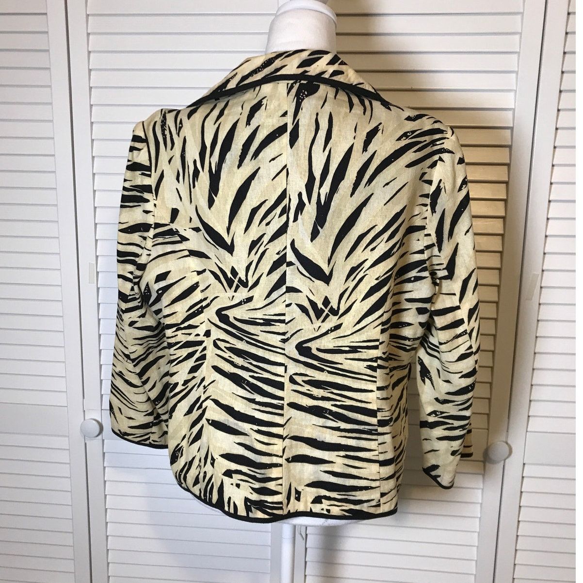Other Brandon Thomas Vintage Animal Print V-neck ¾ Sleeve Jacket L Size L / US 10 / IT 46 - 2 Thumbnail