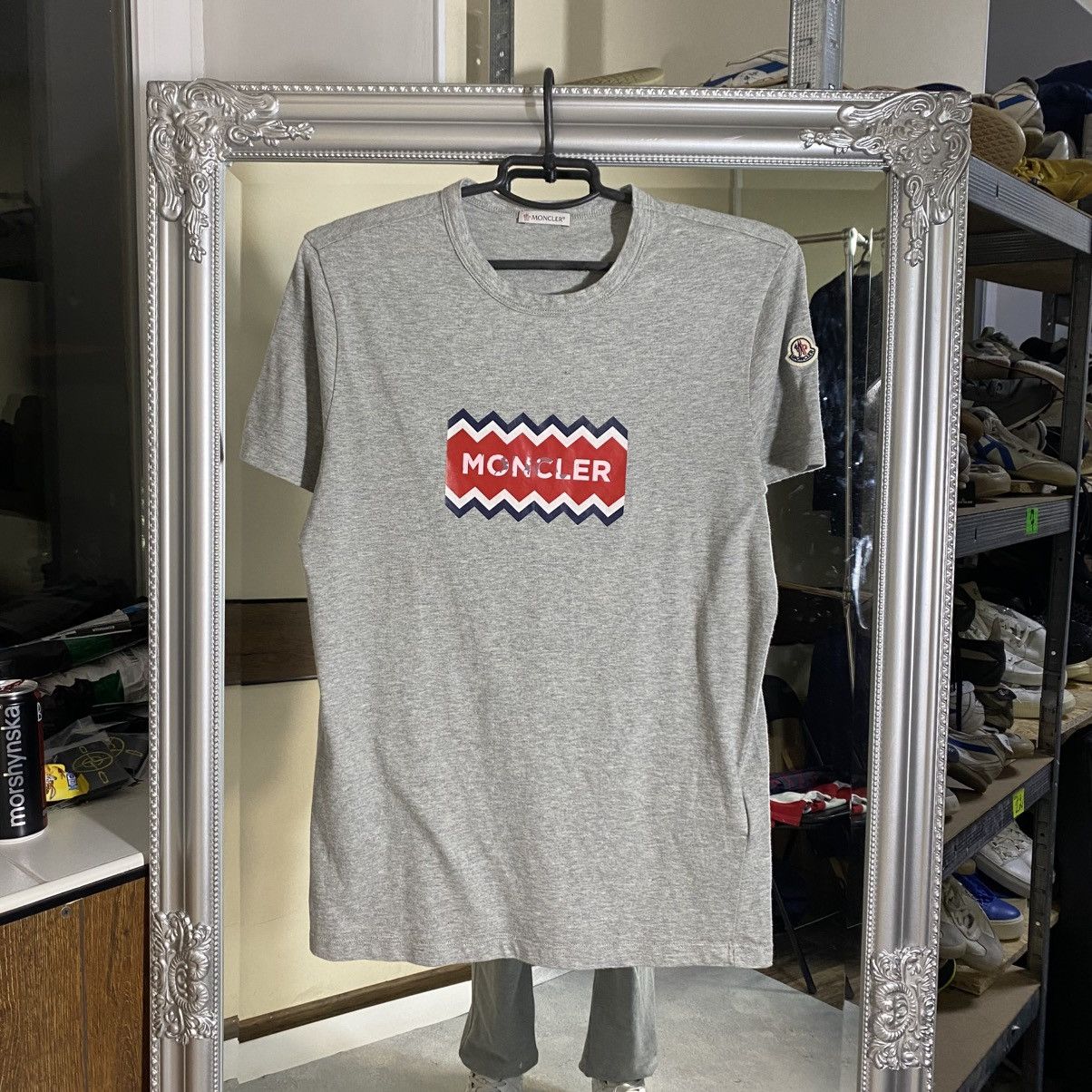 Moncler Moncler t Shirt Big Logo Size US S / EU 44-46 / 1 - 1 Thumbnail