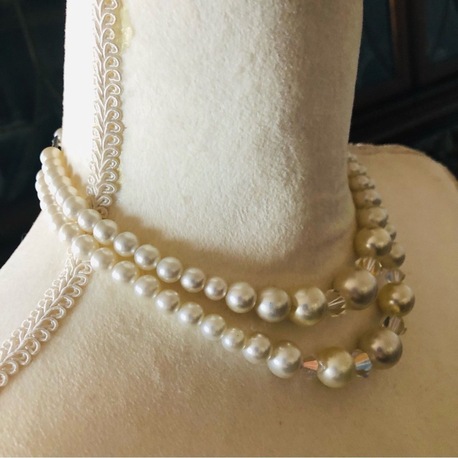 Vintage Vintage mid century white pearl AB choker necklace Size ONE SIZE - 3 Thumbnail