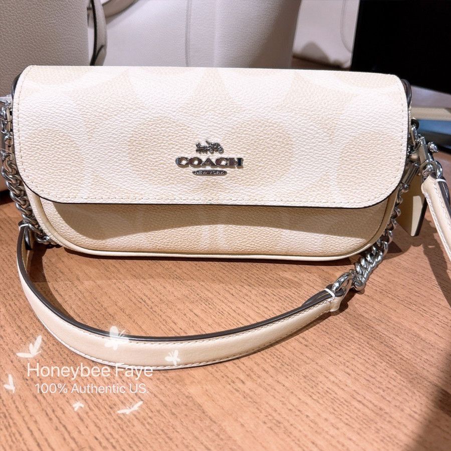 Coach Hailey Flap Bag In Signature Canvas CAN70 Size ONE SIZE - 1 Thumbnail