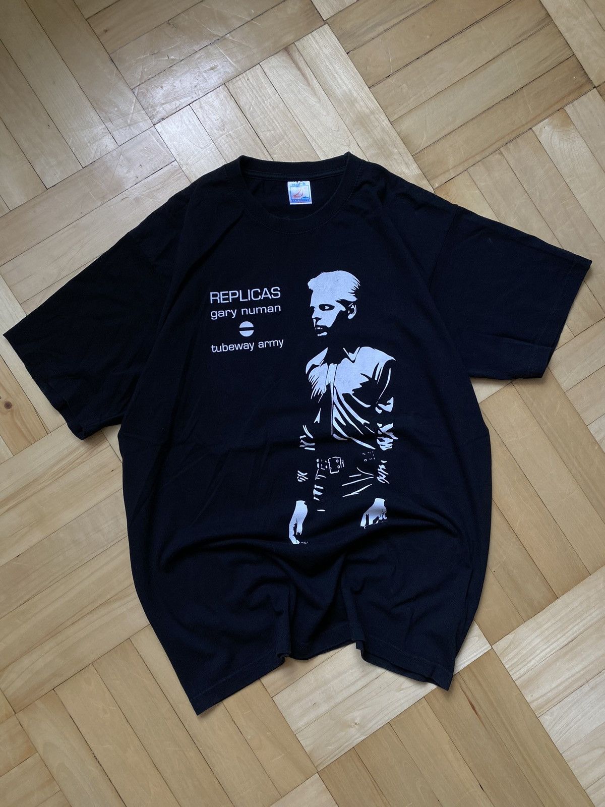 Band Tees Vintage Gary Numan “Tubeway Army” Band Tee Size US XL / EU 56 / 4 - 1 Thumbnail