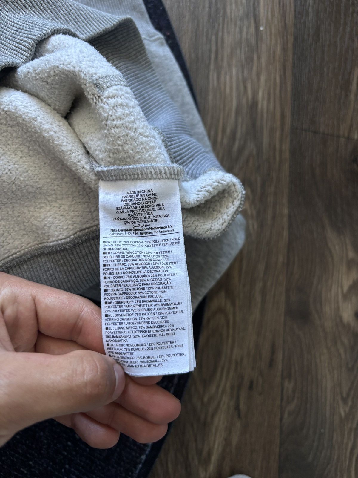 Nike Vintage y2k faded boxy grey embroidered grunge nike hoodie Size S / US 4 / IT 40 - 8 Thumbnail