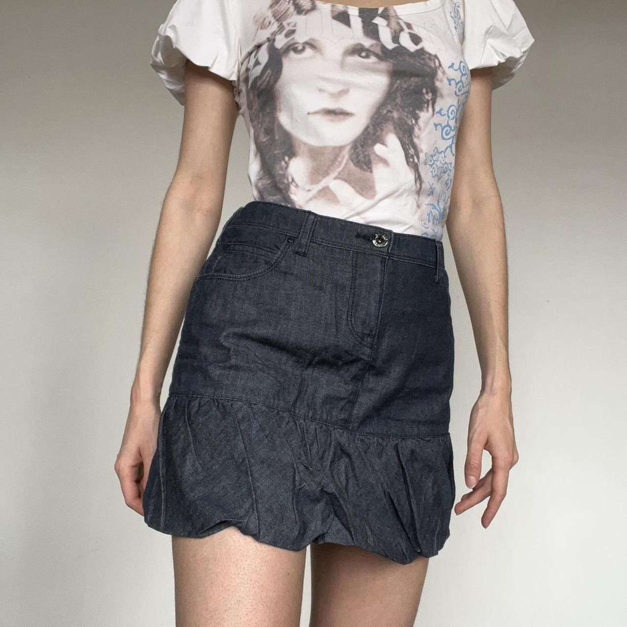 Armani Puffy Armani jeans skirt Size 28" / US 6 / IT 42 - 2 Thumbnail