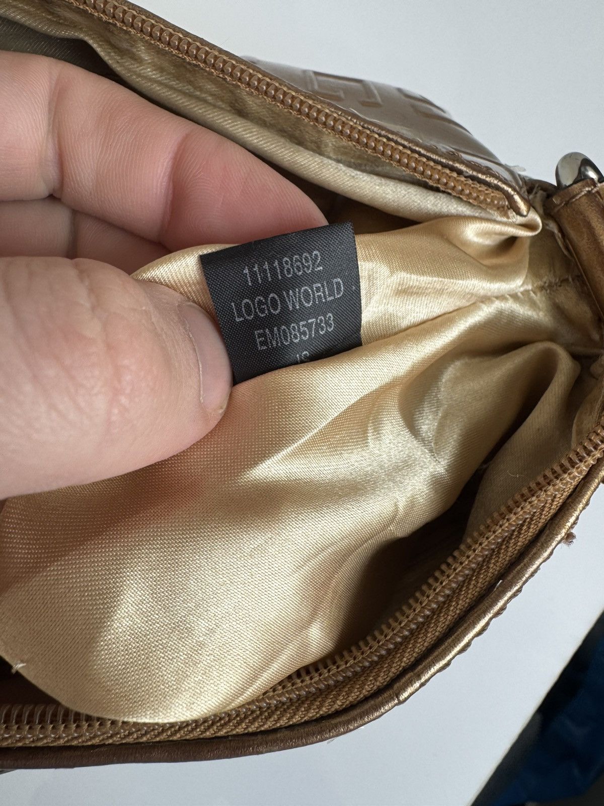 Guess Vintage Guess Monogram Shoulder Bag Y2K Baguette Size ONE SIZE - 9 Thumbnail