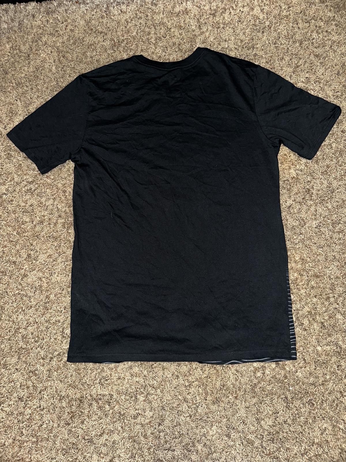 Nike Nike KD Score At Will Grey Dri-Fit T-Shirt Size US M / EU 48-50 / 2 - 3 Thumbnail