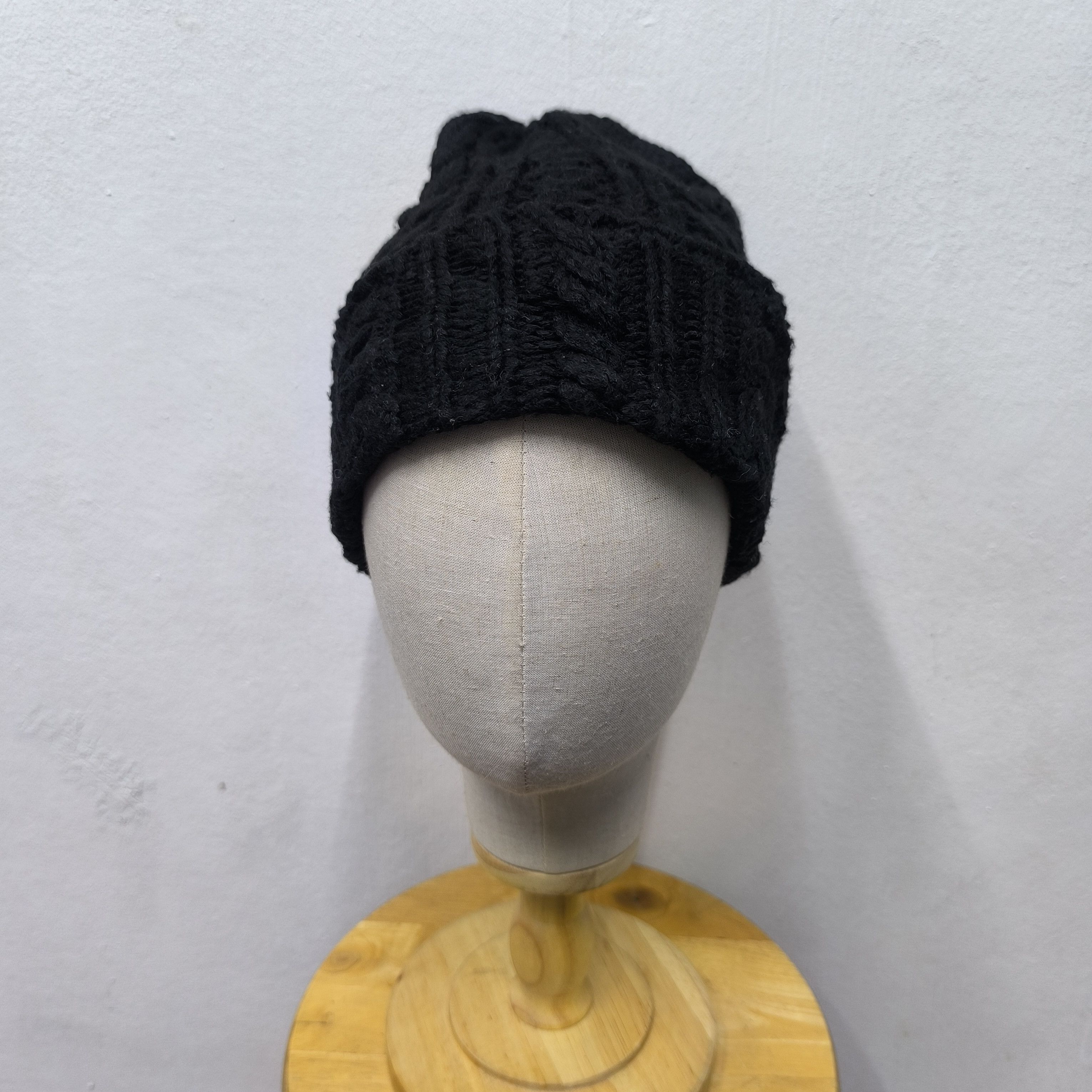 Japanese Brand 💥 Japanese brand uniqlo heattech beanie hat Size ONE SIZE - 2 Thumbnail