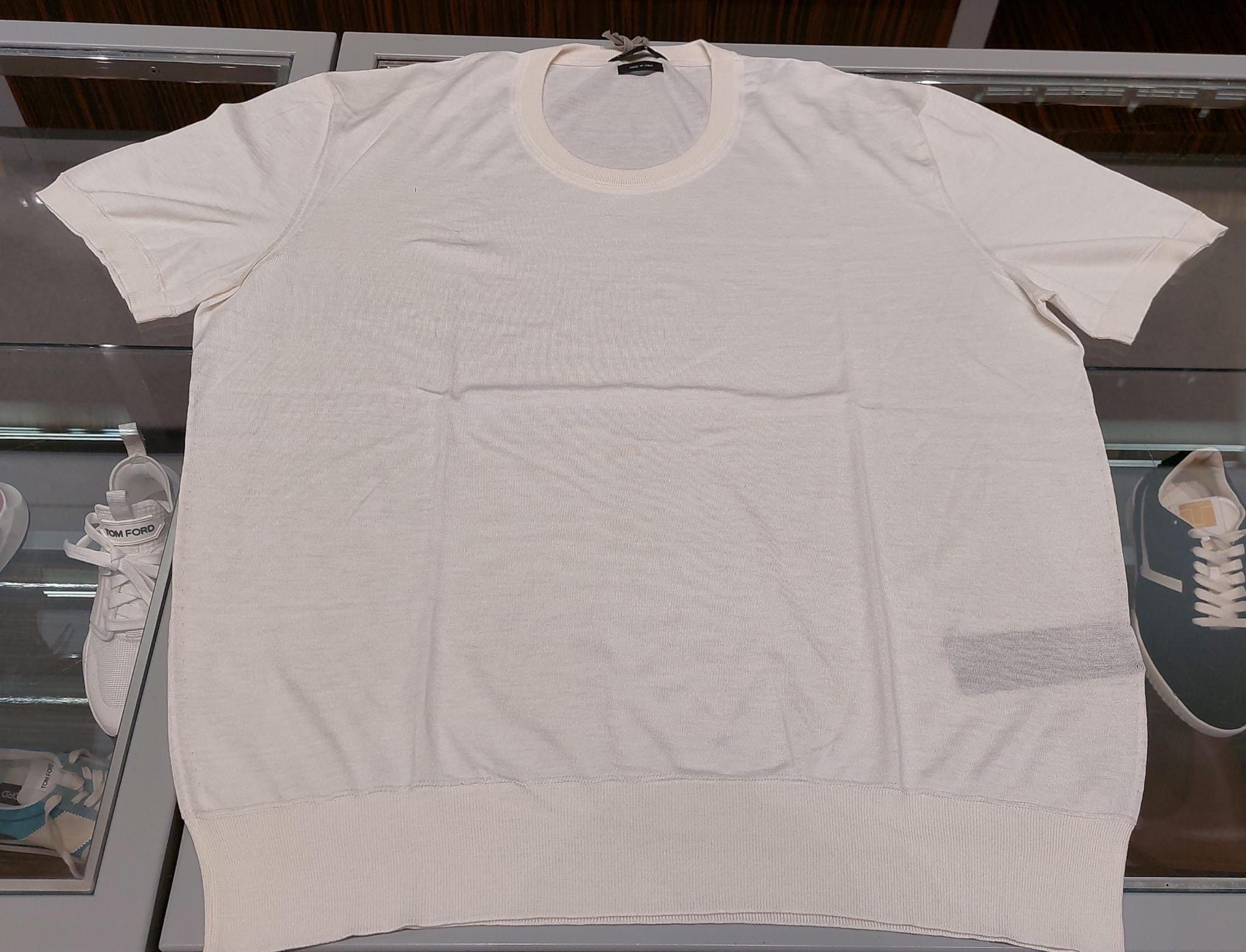Tom Ford o1loc1c0924 KCS001 Short Sleeve T-Shirt in White Size US XXL / EU 58 / 5 - 1 Thumbnail