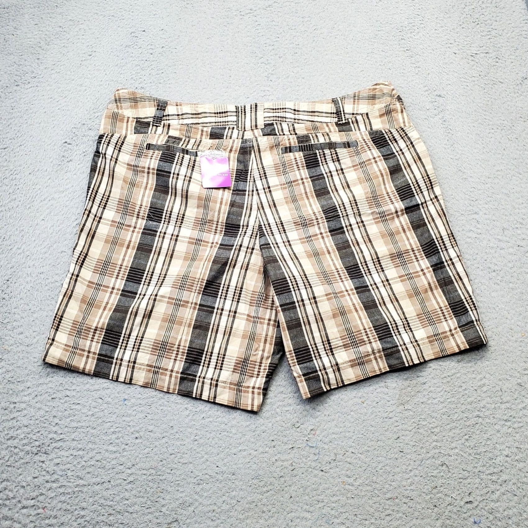 Vintage Just My Size Chino Shorts Womens 20W Multi Plaid Casual Flat Front Pockets 52469 Size 42" / US 20 - 2 Thumbnail